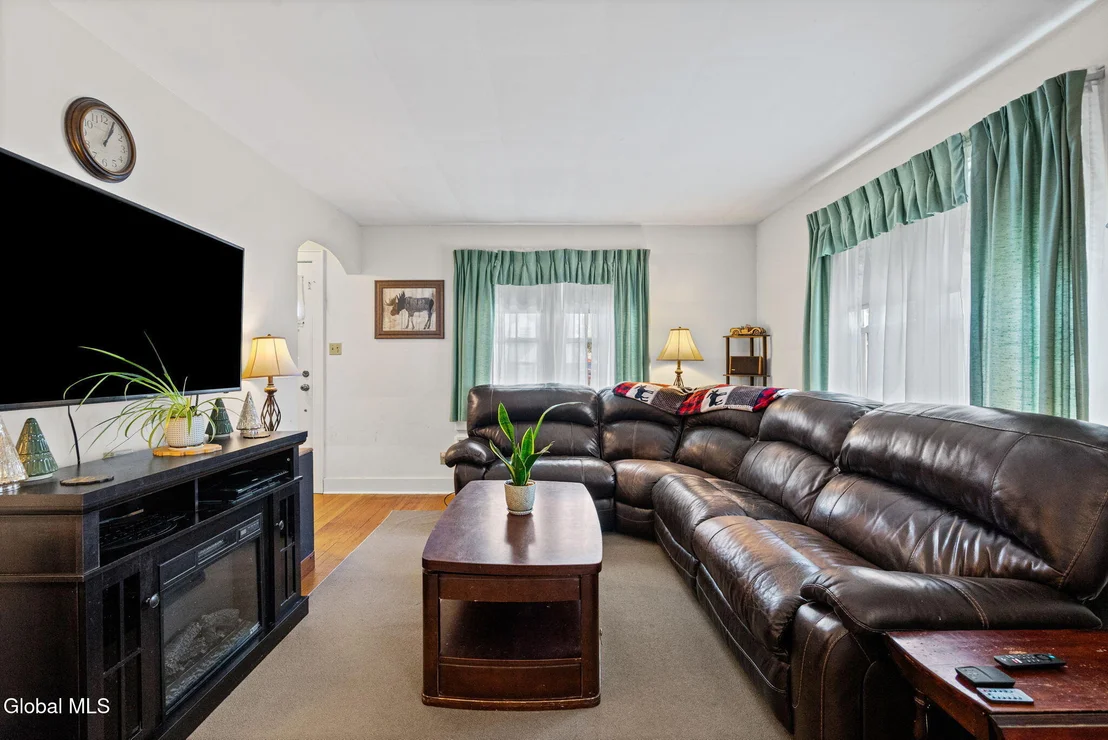 Photo of 222 Edward Street