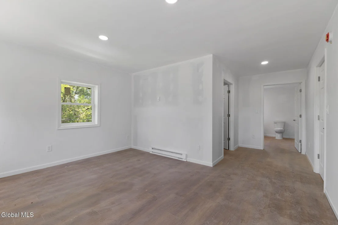 Photo of 5 White Road