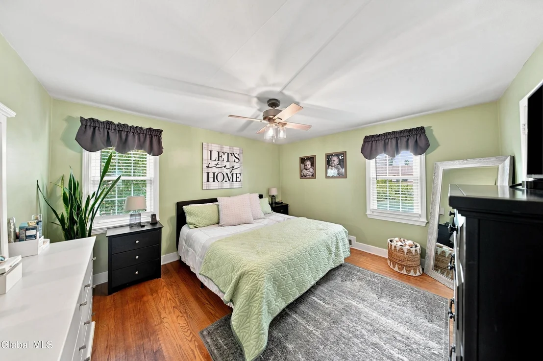 Photo of 2313 Barcelona Road