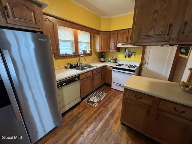 Photo of 59 110th Street