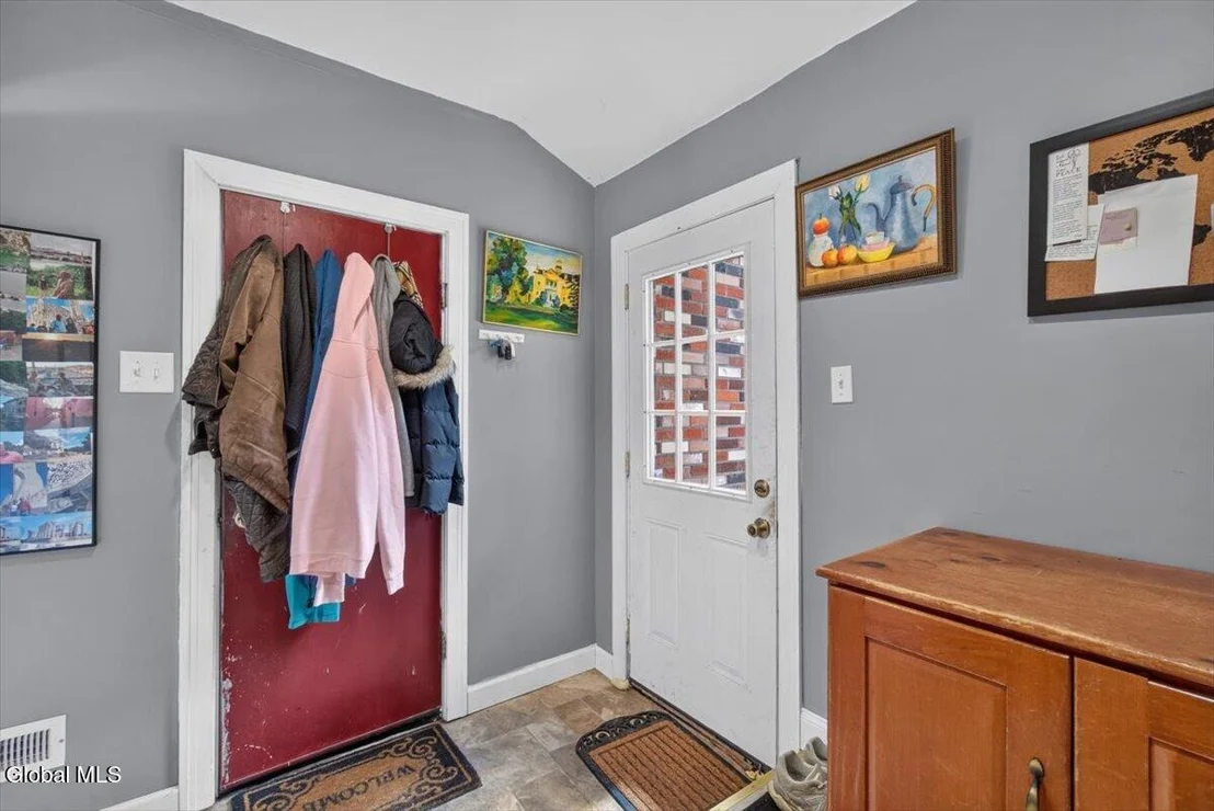 Photo of 845 Northumberland Drive