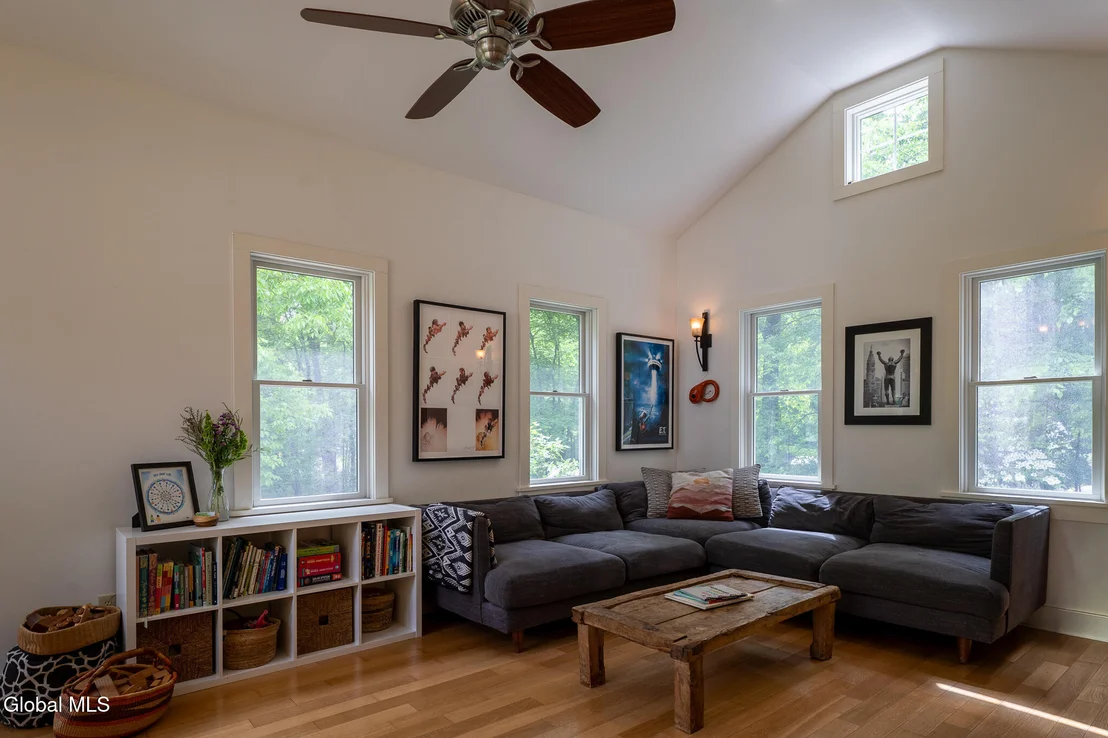 Photo of 1712 Crescent Road