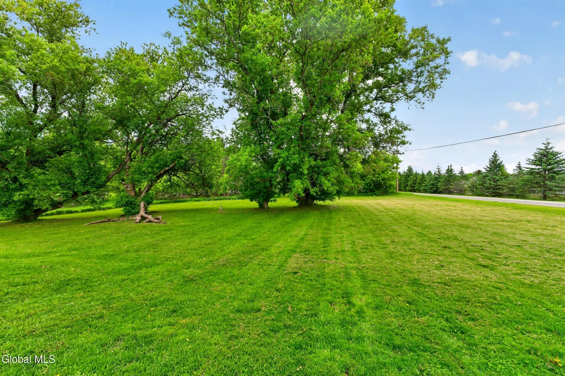 Photo of 2391 County Highway 107
