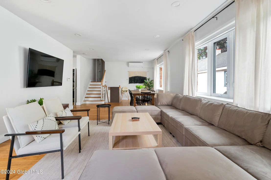 Photo of 5 Wawayanda Place