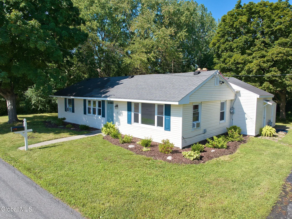 Photo of 15 Renas Drive