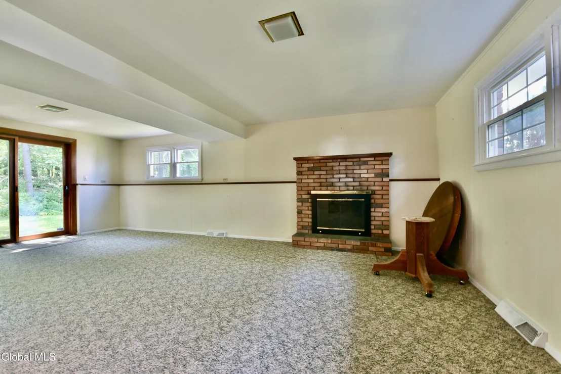 Photo of 4 Cedar Court