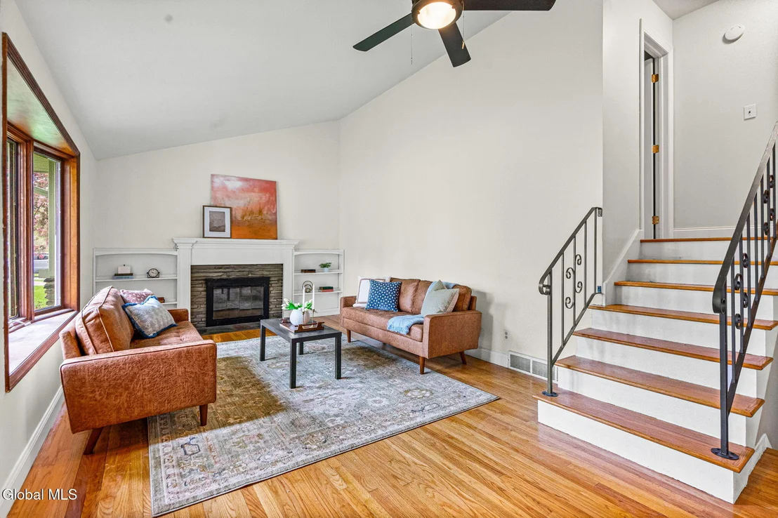 Photo of 16 Ridgewood Lane
