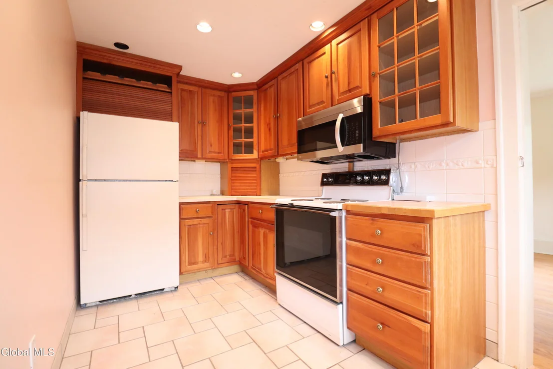 Photo of 2132 Niskayuna Drive