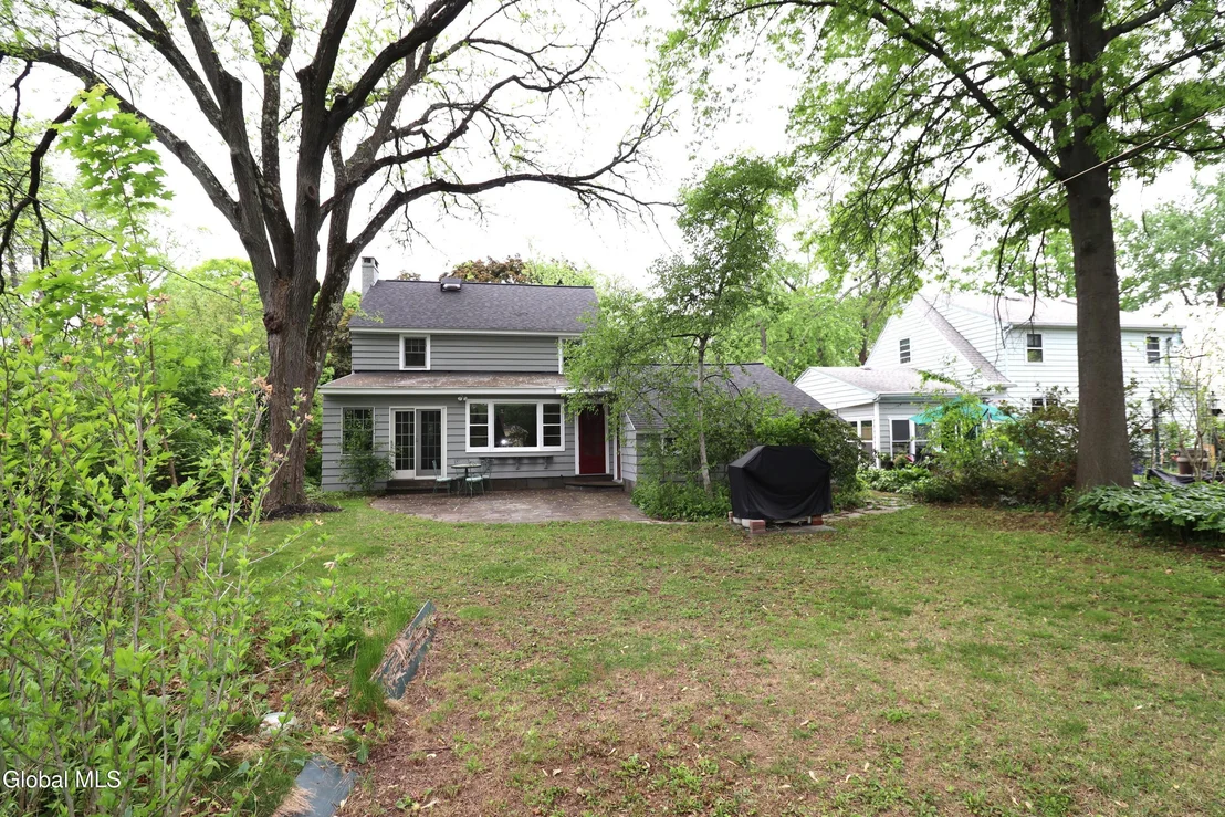 Photo of 2132 Niskayuna Drive