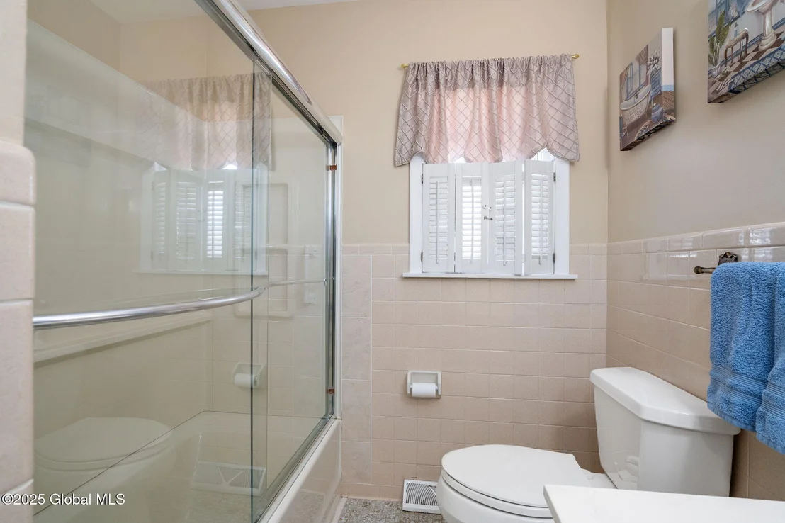 Photo of 1054 Theodore Road