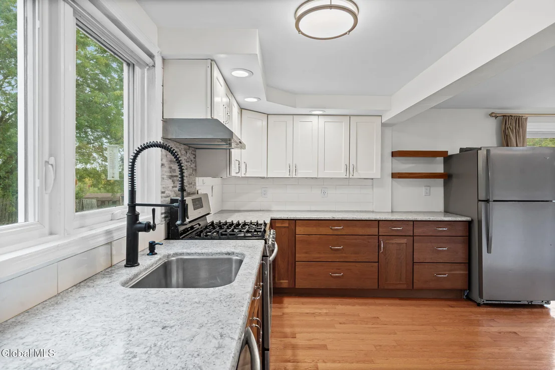 Photo of 4414 Frederick Road
