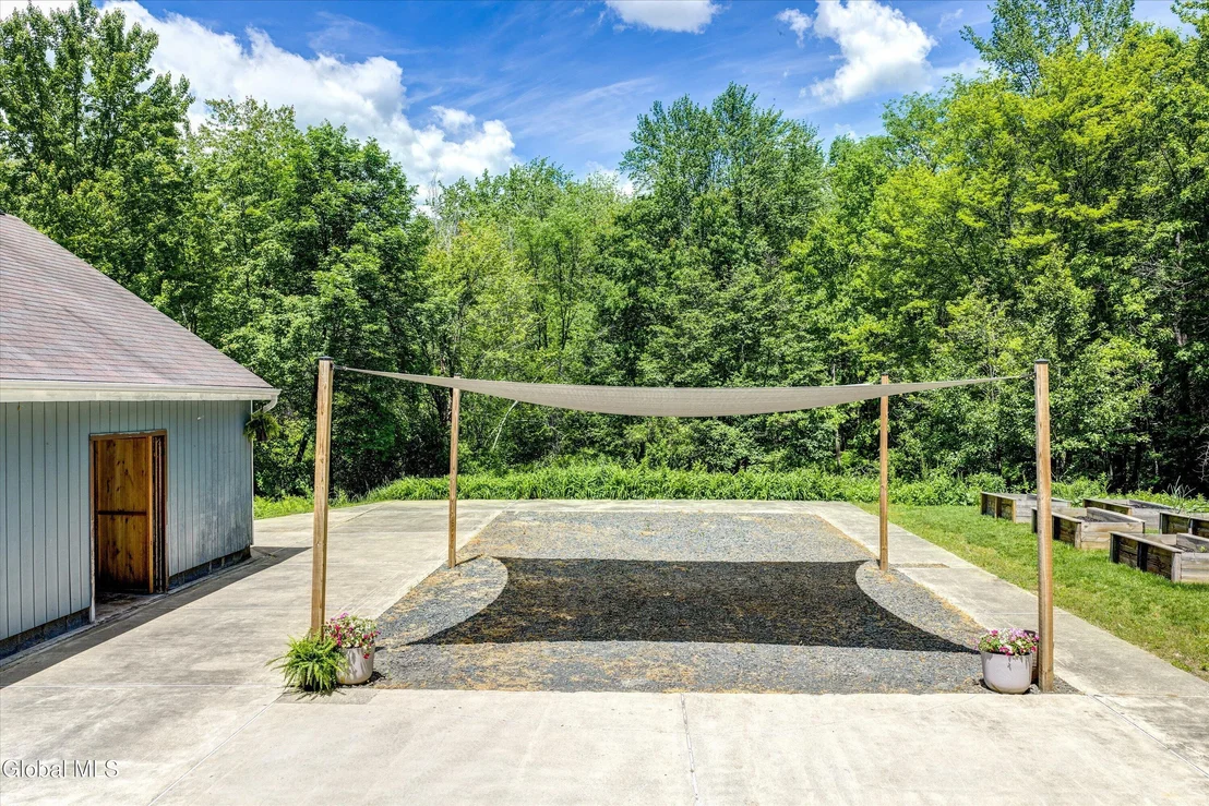 Photo of 162 Clamsteam Road
