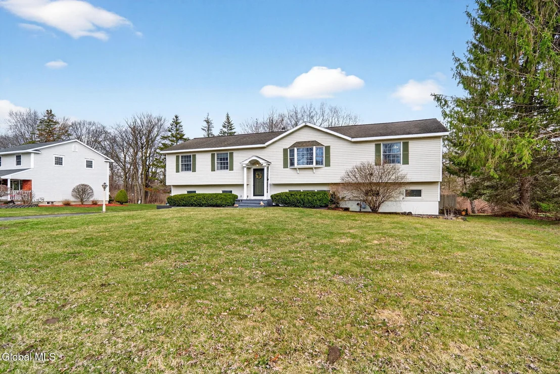 Photo of 766 Westmoreland Drive