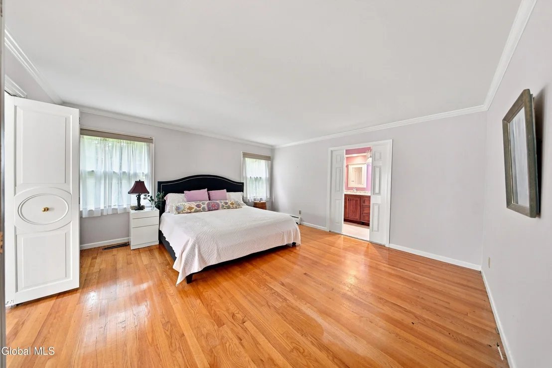 Photo of 7 Macaffer Drive