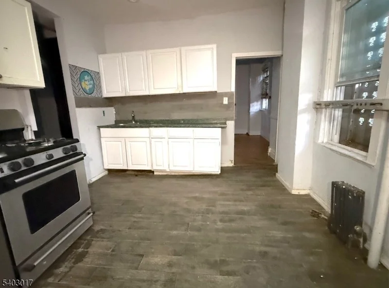 Photo of 66 Scheerer Ave