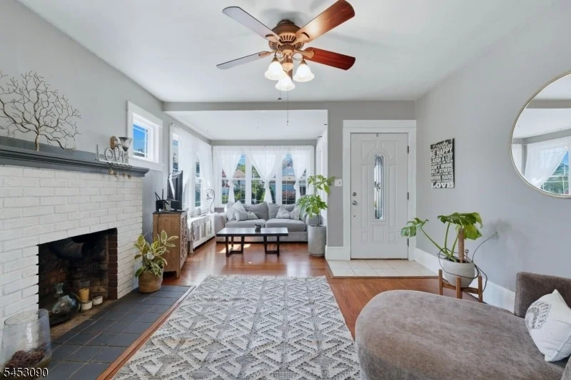 Photo of 56 Downs Ave