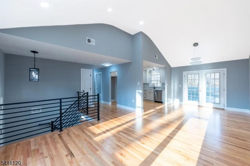 Photo of 2 Fern Dr