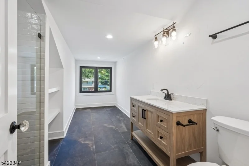 Photo of 51 Herfort Rd