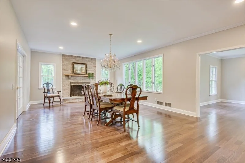 Photo of 270 Mountain Rd