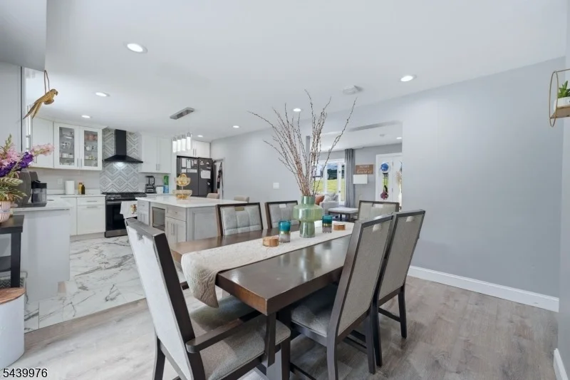Photo of 190 Pine Brook Rd
