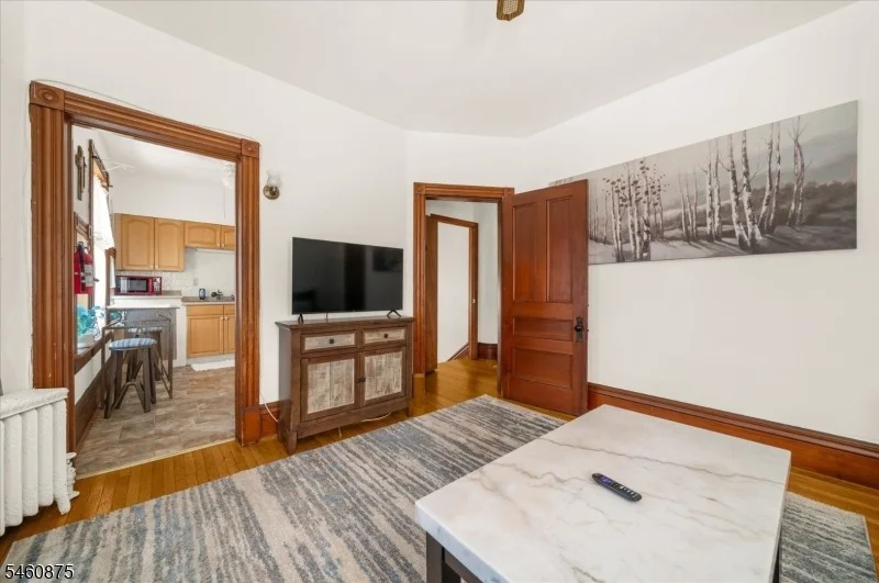 Photo of 128 Belvidere Ave