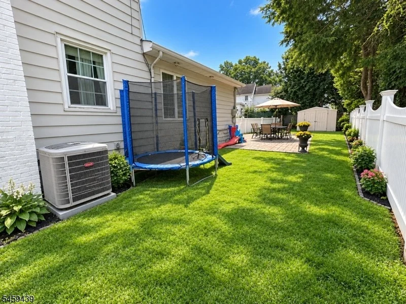 Photo of 1848 Quaker Way