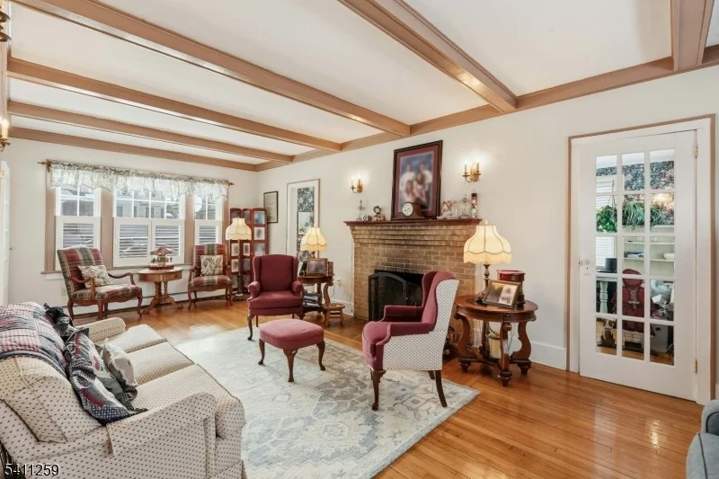 Photo of 23 Pleasant Pl