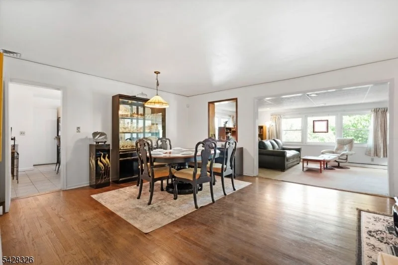Photo of 26 Devon Dr