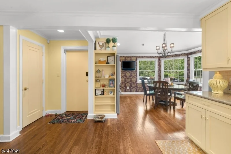 Photo of 950 Belvidere