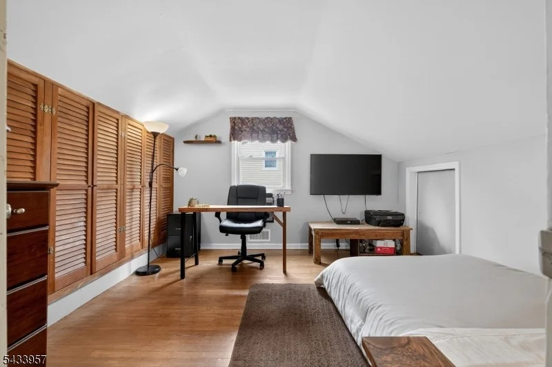 Photo of 7 Spier Dr