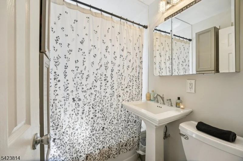 Photo of 23 Smith Ave