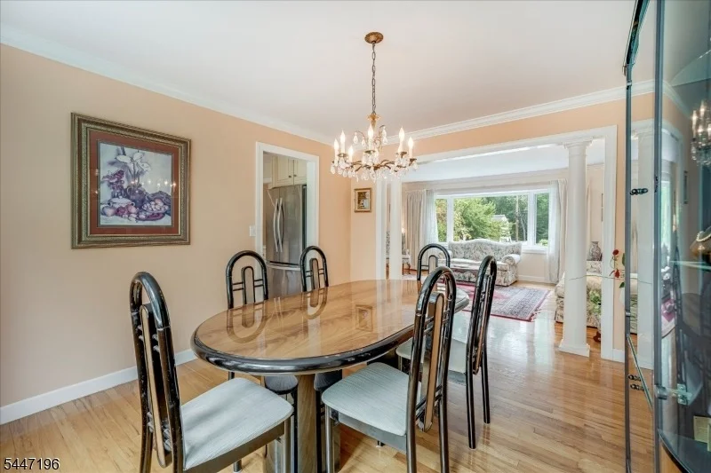 Photo of 57 Robbins Ave