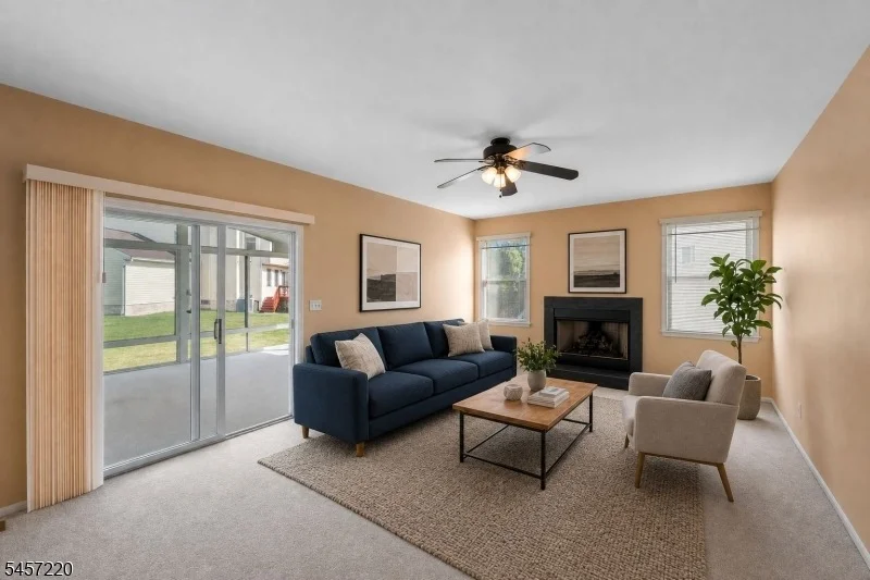 Photo of 4 Hawthorn Dr