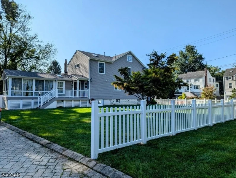 Photo of 308 Edgar Ave