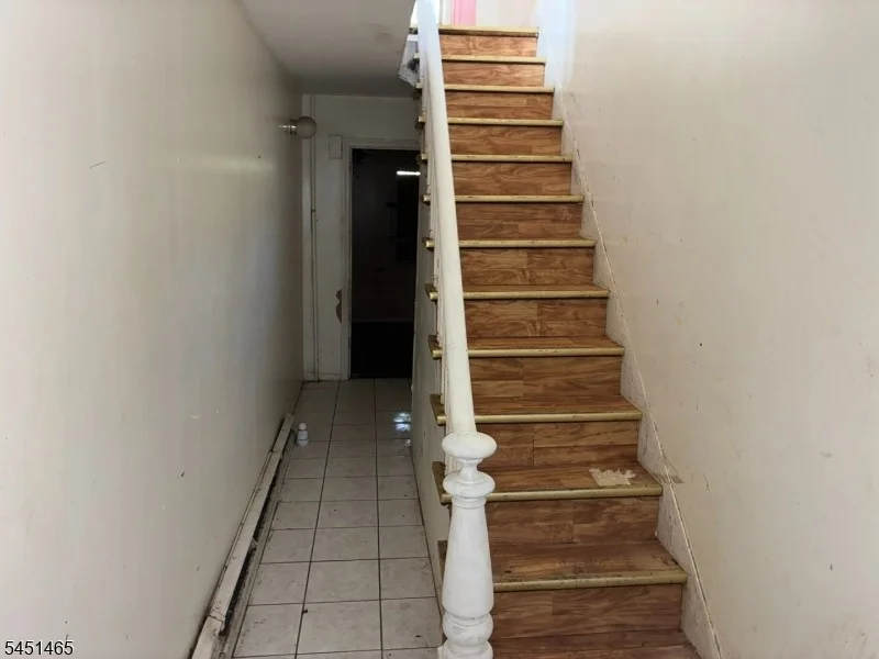 Photo of 145 Ward St