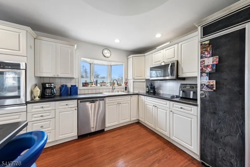 Photo of 2 Caryn Pl