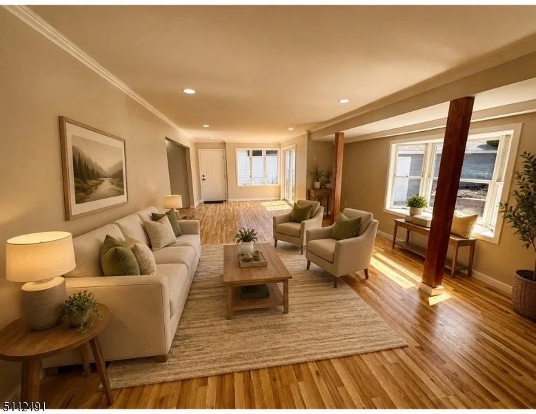Photo of 9 Joan Pl