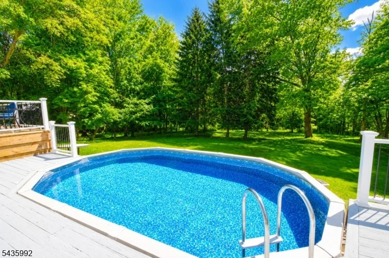 Photo of 567 Foothill Rd