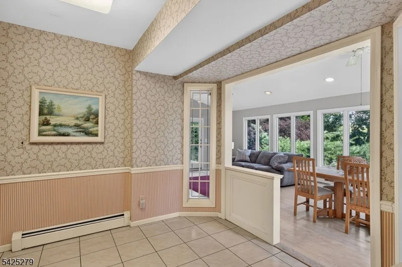 Photo of 10 Rockledge Ter