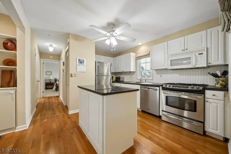 Photo of 43 Miele Pl