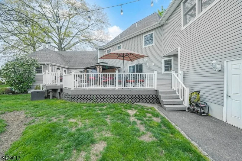 Photo of 30 Oakley Way