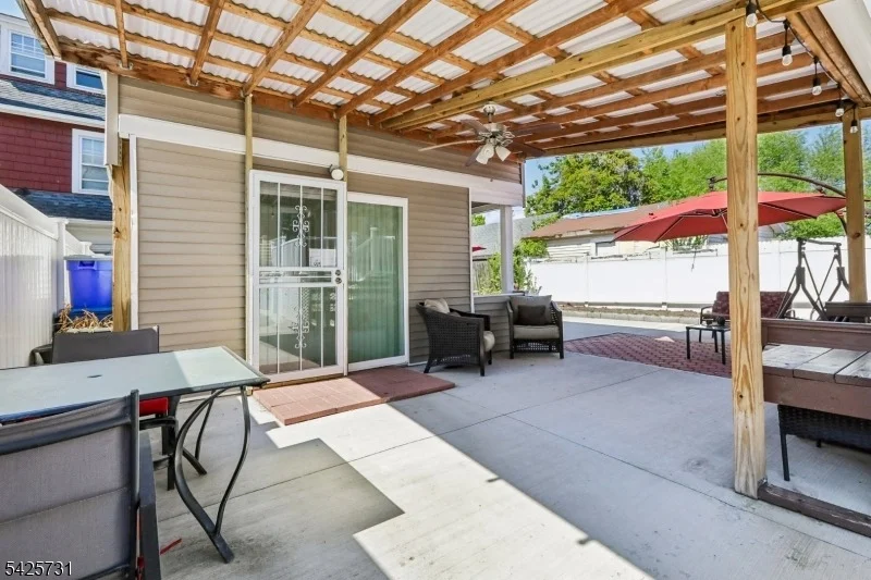 Photo of 296 Montclair Ave