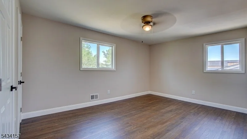 Photo of 14 Surrey Rd