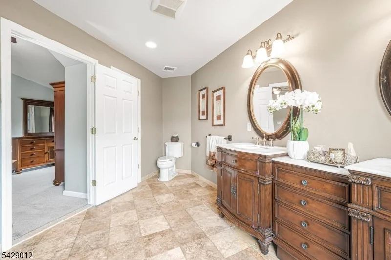 Photo of 30 Oakley Way