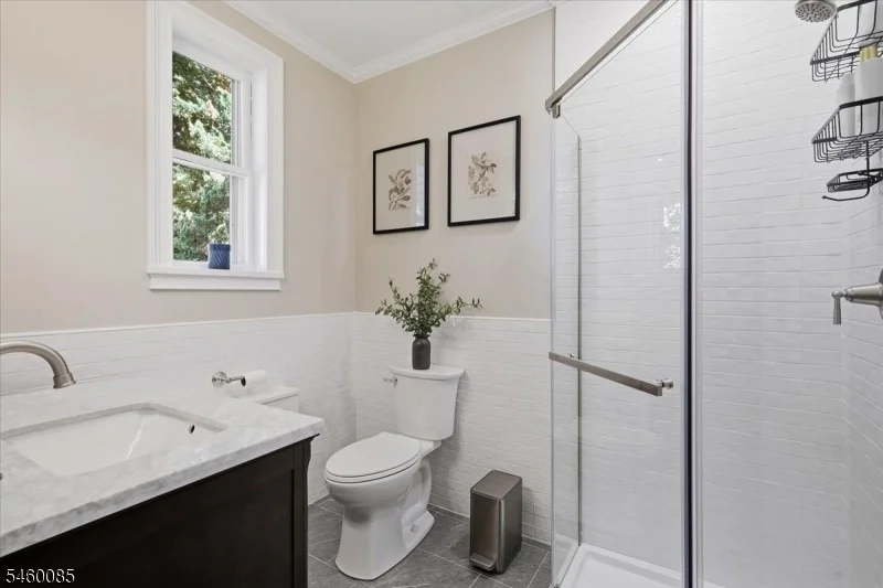 Photo of 406 W Moore St