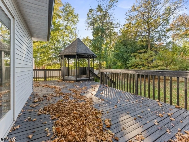 Photo of 24 Dewey Dr