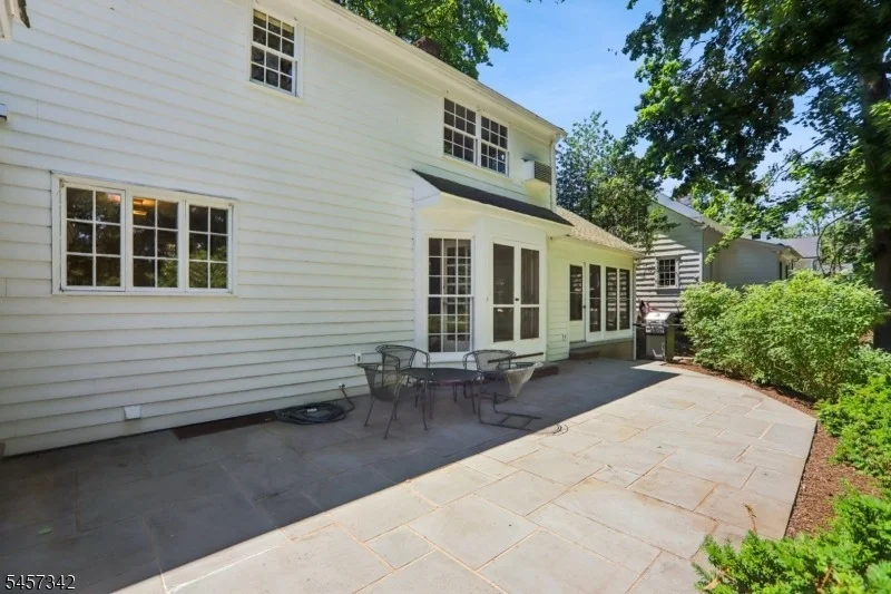 Photo of 260 Fairmount Ave