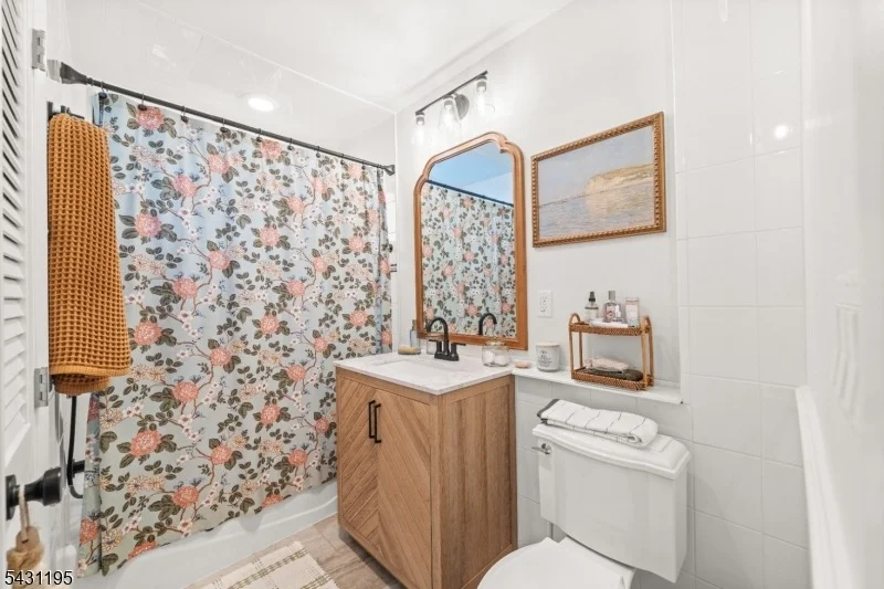 Photo of 28 Mountain Ave