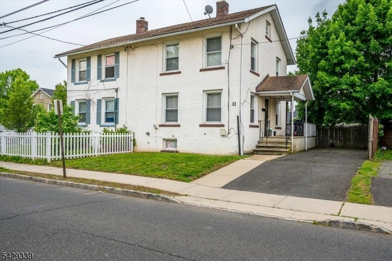 Photo of 31 Romney Rd