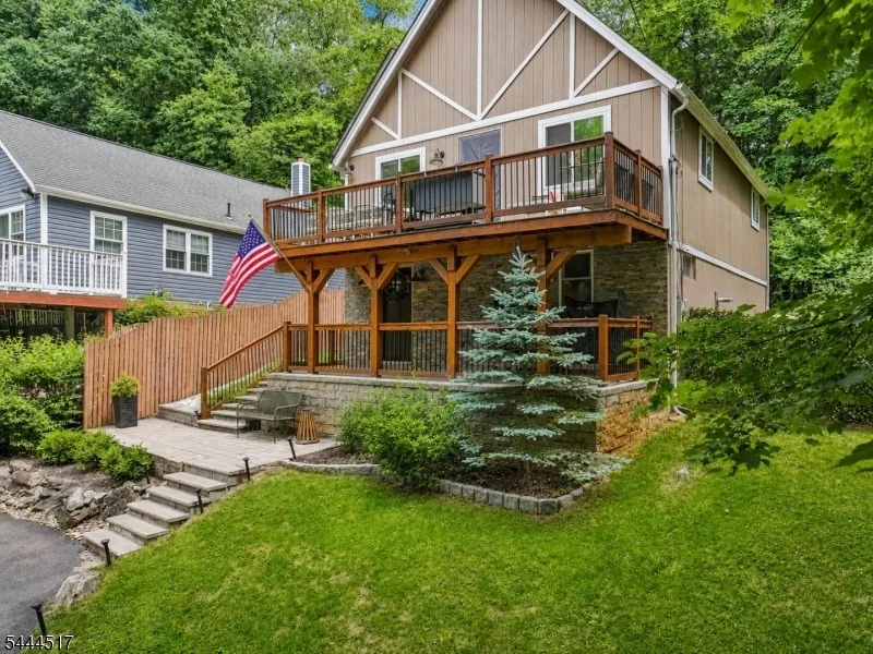 Photo of 6 Black Oak Trl